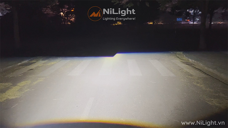 Bi Pha NiLight A30 Laser mặt cắt Cos rất đậm và sắc nét