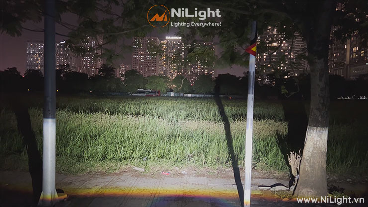 Bi Led Pha NiLight A15 chiếu xa, bao quát rộng (chế độ Pha)