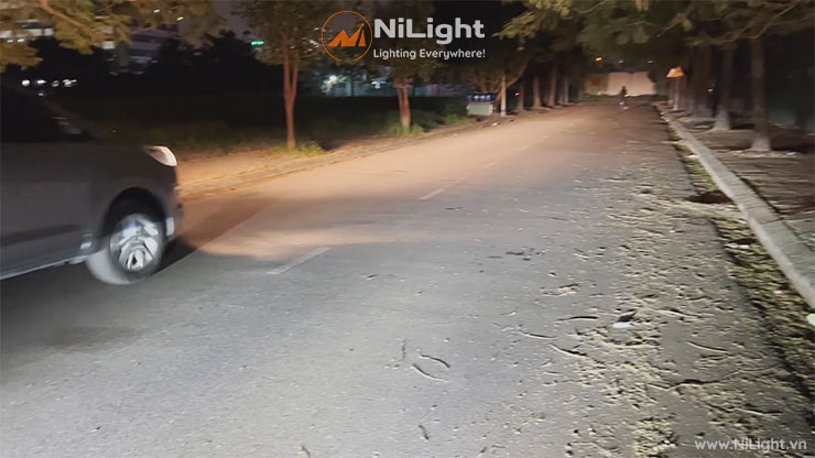 Bi Gầm NiLight N10 Mini 2.0 sáng vượt trội so với đèn Halogen nguyên bản